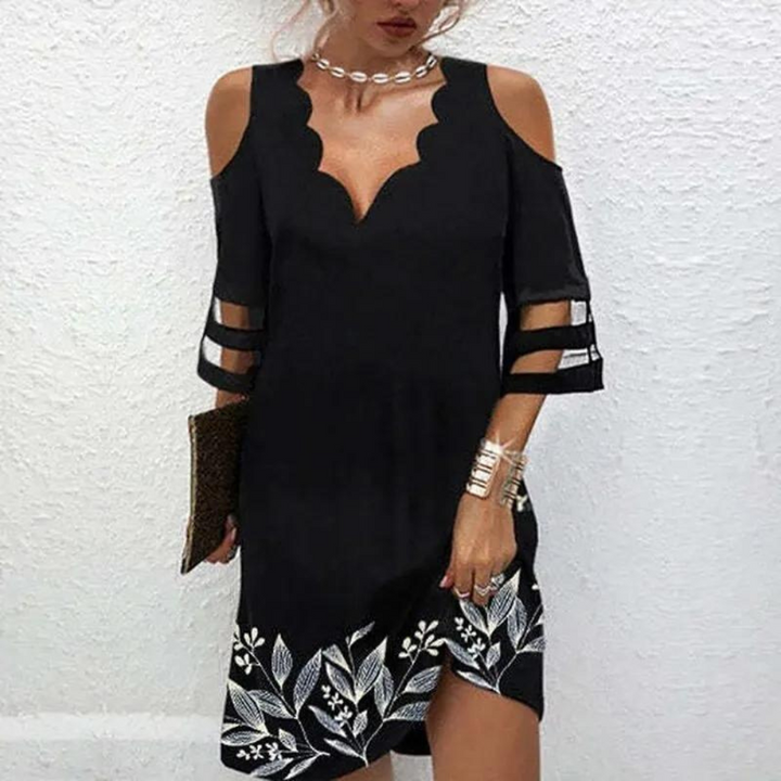 Kataryna - Elegant Cold Shoulder-Kjole med Blonde